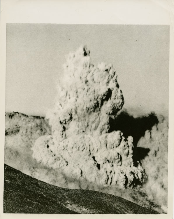 AP Newsfeatures press photograph of the venting cloud of Shot Blanca, 35th nuclear detonation of Operation Hardtack II, tunnel shot at 301 metres depth, Area 12e, Nevada Test Site, 30 October 1958. UCRL W-47 primary thermonuclear mockup test, 22 kt.