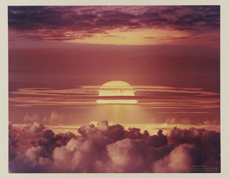 Shot De Baca, Operation Hardtack II — 26 October 1958 Nevada balloon test. A W54 "Gnat" trial, prototype of the smallest US nuclear warhead.